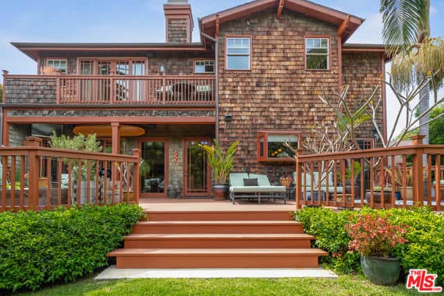 Custom Contemporary Craftsman Home in the Pacific Palisades