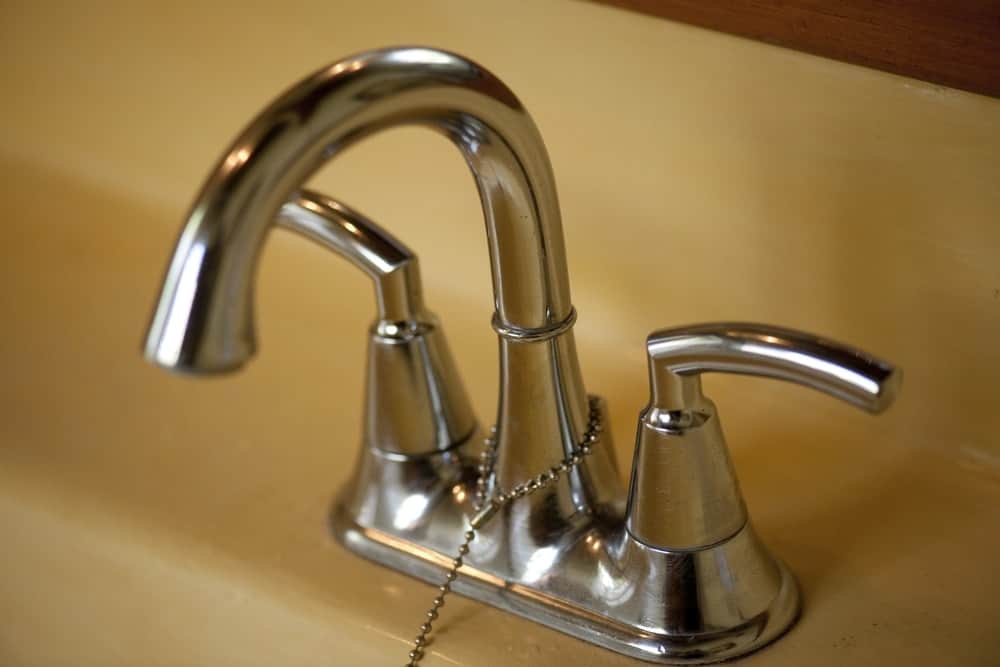 What is a Double Handle Faucet (Benefits?)