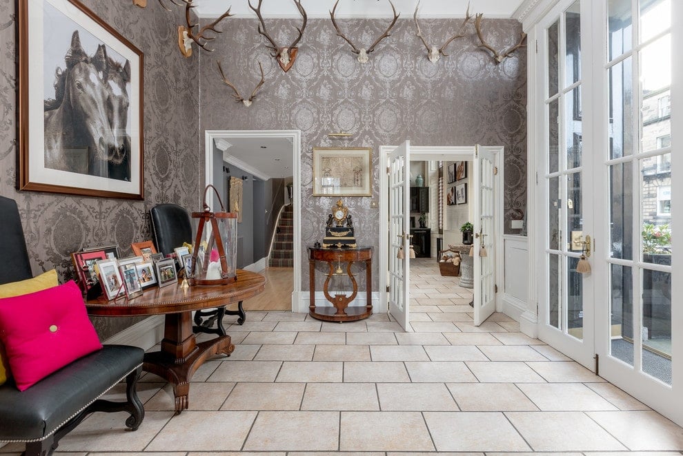 40 Eclectic Style Foyer Ideas (Photos)