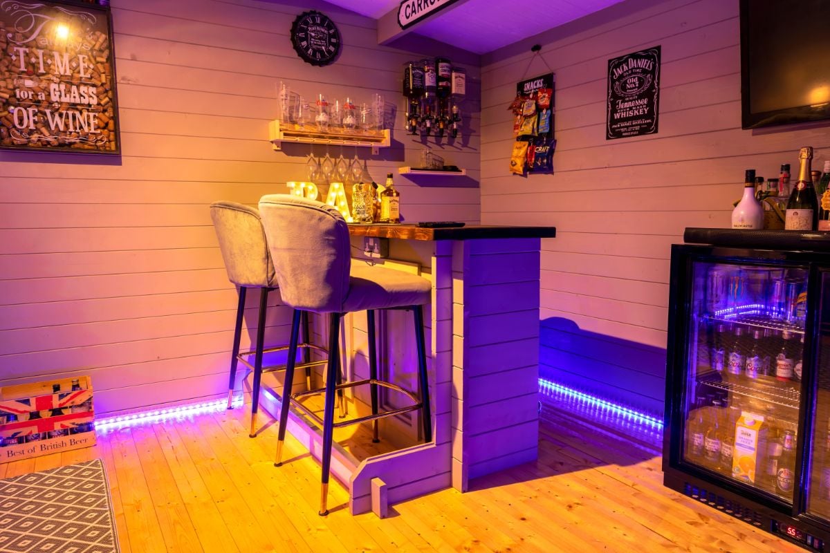 53 Different Home Bar Accessories – The Ultimate List