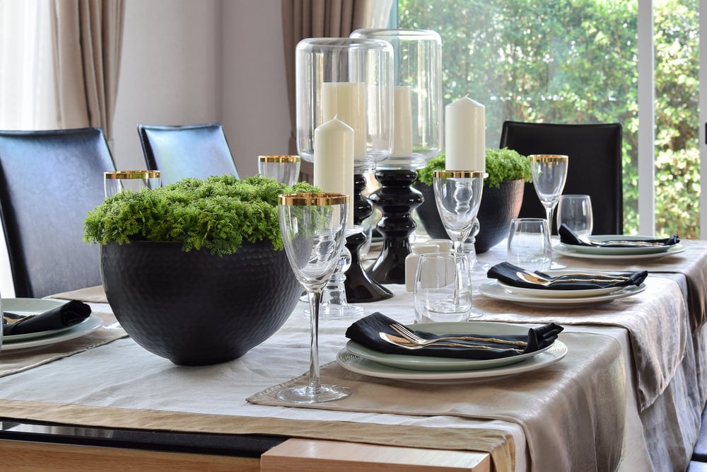 Is It a Good Idea to Always Keep Your Dining Room Set for Dinner?