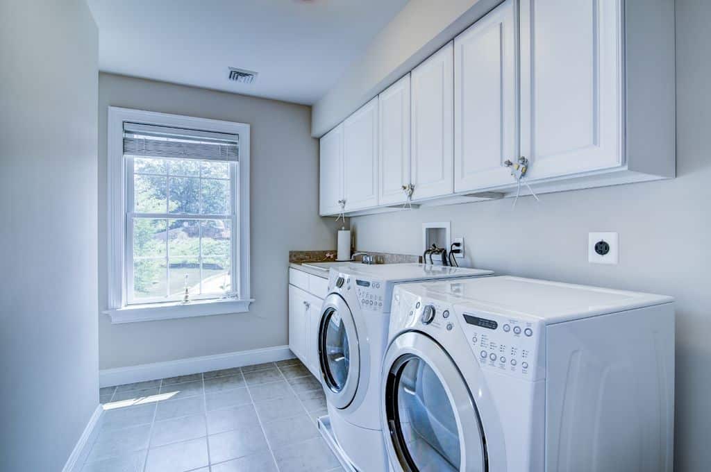 24 Laundry Rooms Featuring Loads of Design Ideas